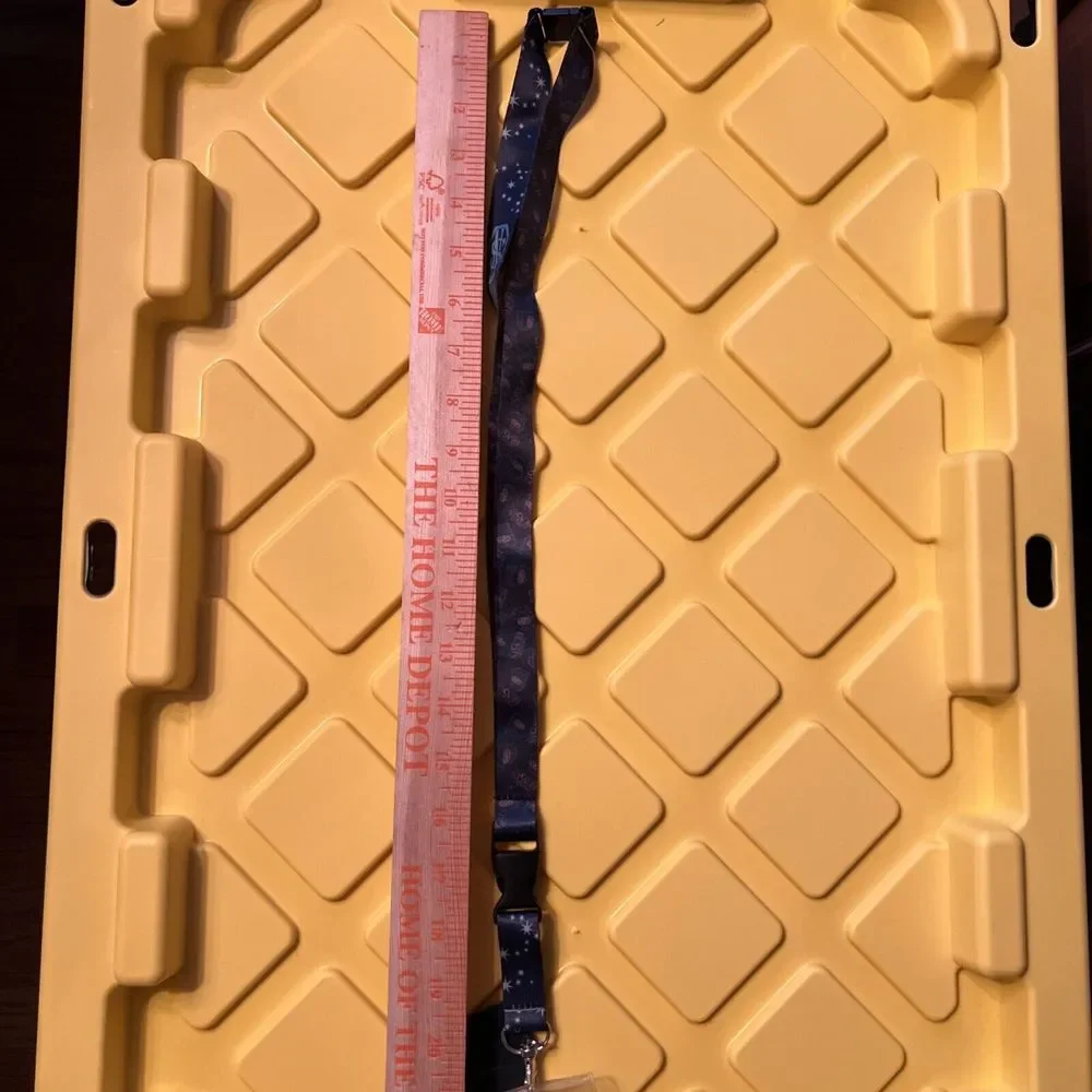 New‎ Fantastic Beasts Lanyard, Suitcase Keychain And Stupefy Keychain